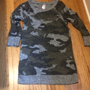 Camo shirt adult extra small